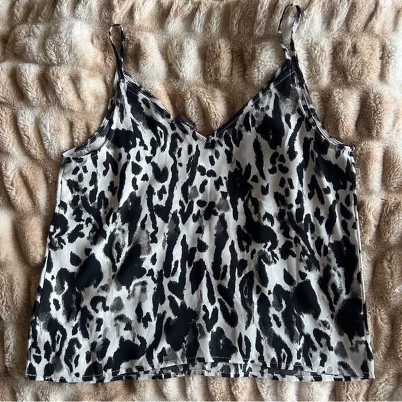 Free Press V neck thin strap tank top in black leopard animal print - Picture 5 of 7